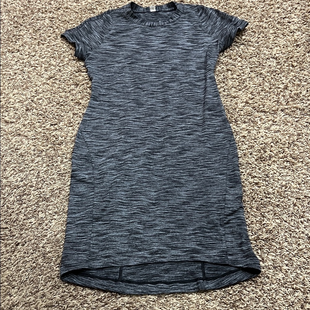 Casual Heathered Grey Short Sleeve Knit Dress